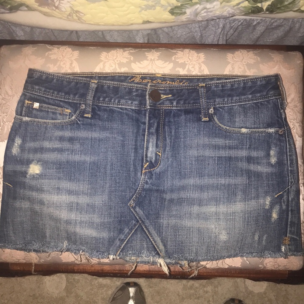 Abercrombie and Fitch mini jean skirt size 2